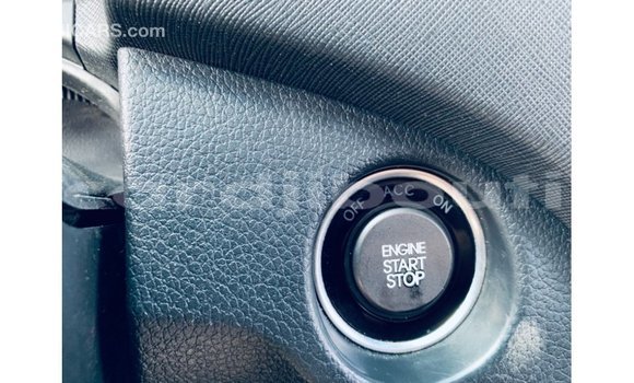 Buy Import Hyundai Santa Fe White Car in Import - Dubai in Ali Sabieh Region Buy Import Hyundai Santa Fe White Car in Import - Dubai in Ali Sabieh Region