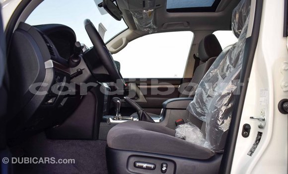 Acheter Import Voiture Toyota Land Cruiser Autre à Import - Dubai, Ali Sabieh Region Acheter Import Voiture Toyota Land Cruiser Autre à Import - Dubai, Ali Sabieh Region