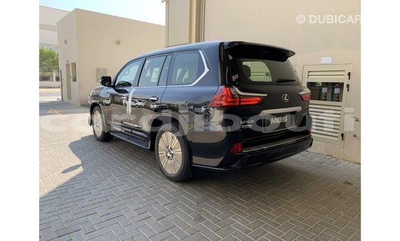 Acheter Import Voiture Lexus LX Noir à Import - Dubai, Ali Sabieh Region Acheter Import Voiture Lexus LX Noir à Import - Dubai, Ali Sabieh Region