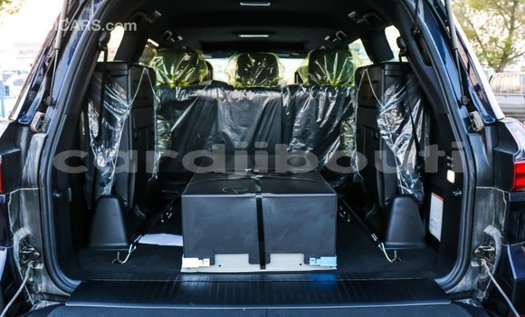 Acheter Import Voiture Lexus LX Bleu à Import - Dubai, Ali Sabieh Region Acheter Import Voiture Lexus LX Bleu à Import - Dubai, Ali Sabieh Region