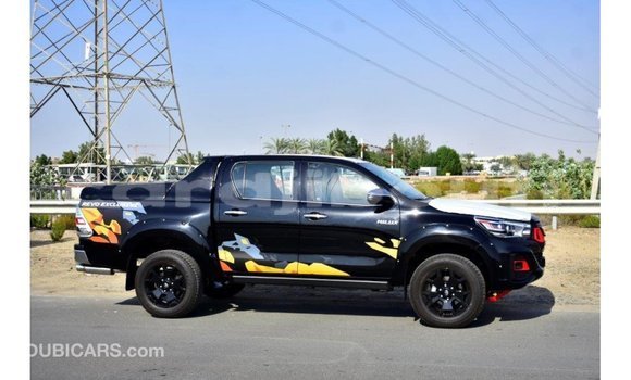 Acheter Import Voiture Toyota Hilux Noir à Import - Dubai, Ali Sabieh Region Acheter Import Voiture Toyota Hilux Noir à Import - Dubai, Ali Sabieh Region