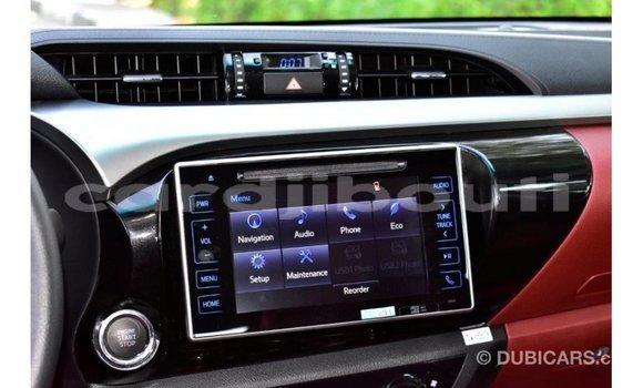 Acheter Import Voiture Toyota Hilux Noir à Import - Dubai, Ali Sabieh Region Acheter Import Voiture Toyota Hilux Noir à Import - Dubai, Ali Sabieh Region