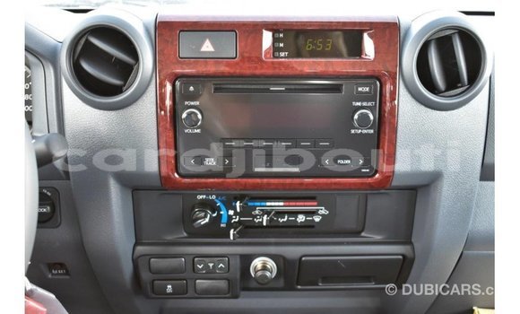 Acheter Import Voiture Toyota Land Cruiser Autre à Import - Dubai, Ali Sabieh Region Acheter Import Voiture Toyota Land Cruiser Autre à Import - Dubai, Ali Sabieh Region