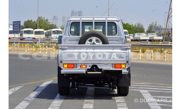 Acheter Import Voiture Toyota Land Cruiser Autre à Import - Dubai, Ali Sabieh Region Acheter Import Voiture Toyota Land Cruiser Autre à Import - Dubai, Ali Sabieh Region