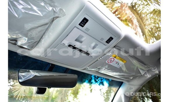 Acheter Import Voiture Toyota Land Cruiser Autre à Import - Dubai, Ali Sabieh Region Acheter Import Voiture Toyota Land Cruiser Autre à Import - Dubai, Ali Sabieh Region