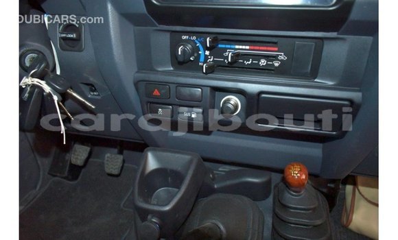Acheter Import Voiture Toyota Land Cruiser Autre à Import - Dubai, Ali Sabieh Region Acheter Import Voiture Toyota Land Cruiser Autre à Import - Dubai, Ali Sabieh Region