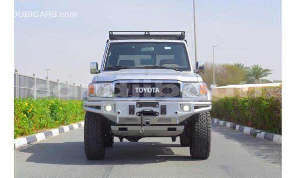 Acheter Import Voiture Toyota Land Cruiser Autre à Import - Dubai, Ali Sabieh Region Acheter Import Voiture Toyota Land Cruiser Autre à Import - Dubai, Ali Sabieh Region