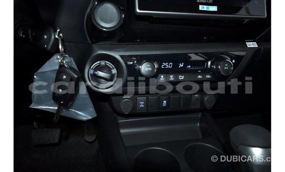 Acheter Import Voiture Toyota Hilux Autre à Import - Dubai, Ali Sabieh Region Acheter Import Voiture Toyota Hilux Autre à Import - Dubai, Ali Sabieh Region