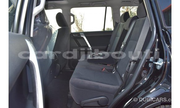 Acheter Import Voiture Toyota Prado Noir à Import - Dubai, Ali Sabieh Region Acheter Import Voiture Toyota Prado Noir à Import - Dubai, Ali Sabieh Region