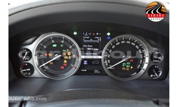 Acheter Import Voiture Toyota Land Cruiser Noir à Import - Dubai, Ali Sabieh Region Acheter Import Voiture Toyota Land Cruiser Noir à Import - Dubai, Ali Sabieh Region