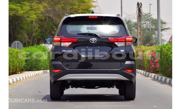 Acheter Import Voiture Toyota Rush Noir à Import - Dubai, Ali Sabieh Region Acheter Import Voiture Toyota Rush Noir à Import - Dubai, Ali Sabieh Region