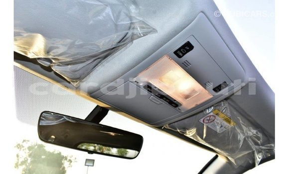 Acheter Import Voiture Toyota Land Cruiser Noir à Import - Dubai, Ali Sabieh Region Acheter Import Voiture Toyota Land Cruiser Noir à Import - Dubai, Ali Sabieh Region