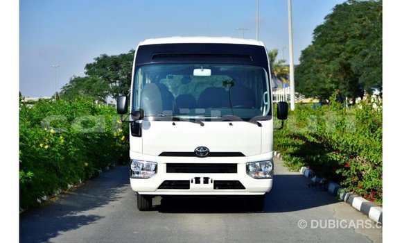 Acheter Import Voiture Toyota Coaster Blanc à Import - Dubai, Ali Sabieh Region Acheter Import Voiture Toyota Coaster Blanc à Import - Dubai, Ali Sabieh Region