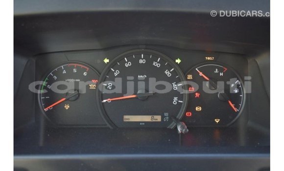 Acheter Import Voiture Toyota Coaster Blanc à Import - Dubai, Ali Sabieh Region Acheter Import Voiture Toyota Coaster Blanc à Import - Dubai, Ali Sabieh Region