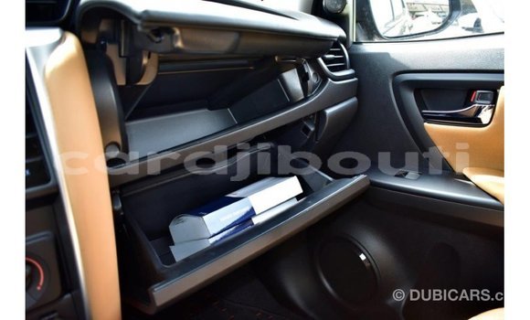Acheter Import Voiture Toyota Fortuner Autre à Import - Dubai, Ali Sabieh Region Acheter Import Voiture Toyota Fortuner Autre à Import - Dubai, Ali Sabieh Region