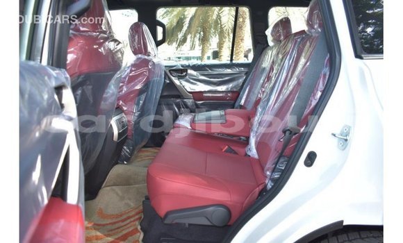 Acheter Import Voiture Lexus GX Blanc à Import - Dubai, Ali Sabieh Region Acheter Import Voiture Lexus GX Blanc à Import - Dubai, Ali Sabieh Region