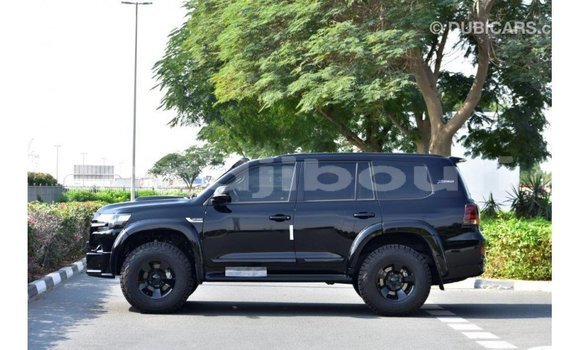 Acheter Import Voiture Toyota Land Cruiser Noir à Import - Dubai, Ali Sabieh Region Acheter Import Voiture Toyota Land Cruiser Noir à Import - Dubai, Ali Sabieh Region