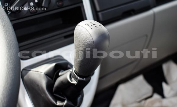 Buy Import Mitsubishi Carisma White Car in Import - Dubai in Ali Sabieh Region Buy Import Mitsubishi Carisma White Car in Import - Dubai in Ali Sabieh Region