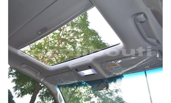 Acheter Import Voiture Toyota Land Cruiser Noir à Import - Dubai, Ali Sabieh Region Acheter Import Voiture Toyota Land Cruiser Noir à Import - Dubai, Ali Sabieh Region