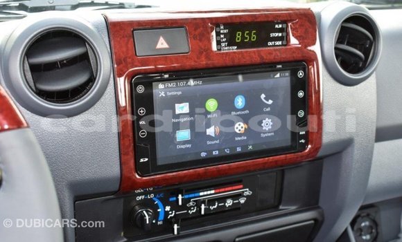 Acheter Import Voiture Toyota Land Cruiser Autre à Import - Dubai, Ali Sabieh Region Acheter Import Voiture Toyota Land Cruiser Autre à Import - Dubai, Ali Sabieh Region