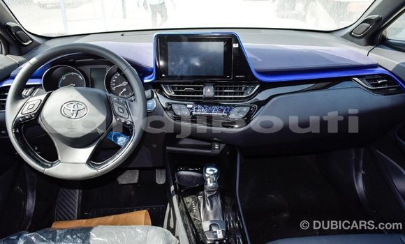 Acheter Import Voiture Toyota C-HR Autre à Import - Dubai, Ali Sabieh Region Acheter Import Voiture Toyota C-HR Autre à Import - Dubai, Ali Sabieh Region