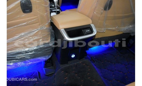 Acheter Import Voiture Toyota Fortuner Blanc à Import - Dubai, Ali Sabieh Region Acheter Import Voiture Toyota Fortuner Blanc à Import - Dubai, Ali Sabieh Region