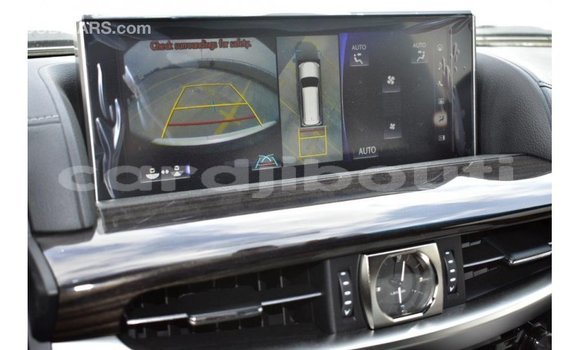 Acheter Import Voiture Lexus LX Blanc à Import - Dubai, Ali Sabieh Region Acheter Import Voiture Lexus LX Blanc à Import - Dubai, Ali Sabieh Region