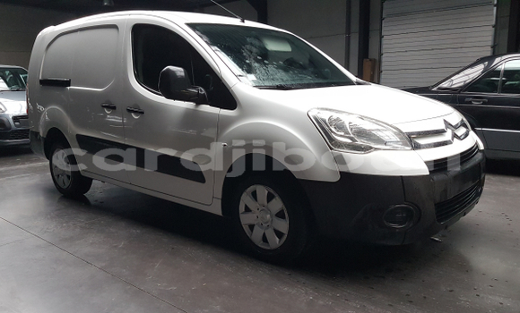 Acheter Occasion Utilitaire Citroen Berlingo Blanc à Dorra, Tadjourah Acheter Occasion Utilitaire Citroen Berlingo Blanc à Dorra, Tadjourah
