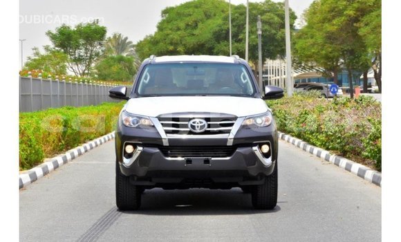 Acheter Import Voiture Toyota Fortuner Autre à Import - Dubai, Ali Sabieh Region Acheter Import Voiture Toyota Fortuner Autre à Import - Dubai, Ali Sabieh Region