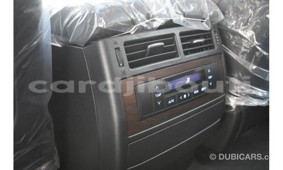 Acheter Import Voiture Toyota Land Cruiser Autre à Import - Dubai, Ali Sabieh Region Acheter Import Voiture Toyota Land Cruiser Autre à Import - Dubai, Ali Sabieh Region