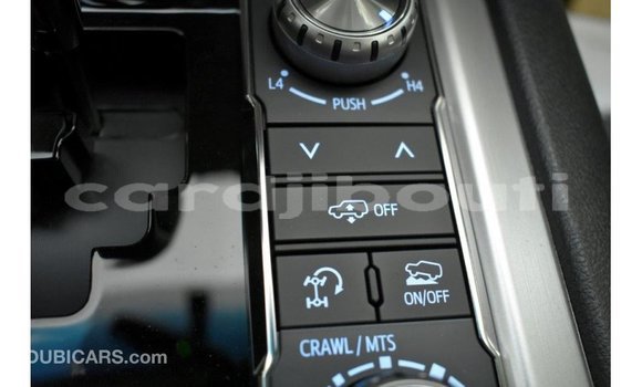 Acheter Import Voiture Toyota Land Cruiser Autre à Import - Dubai, Ali Sabieh Region Acheter Import Voiture Toyota Land Cruiser Autre à Import - Dubai, Ali Sabieh Region