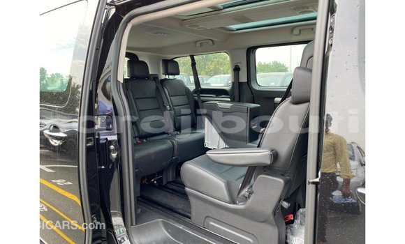 Buy Import Peugeot Traveller Black Car in Import - Dubai in Ali Sabieh Region Buy Import Peugeot Traveller Black Car in Import - Dubai in Ali Sabieh Region
