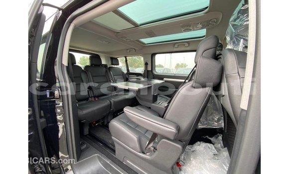 Buy Import Peugeot Traveller Black Car in Import - Dubai in Ali Sabieh Region Buy Import Peugeot Traveller Black Car in Import - Dubai in Ali Sabieh Region