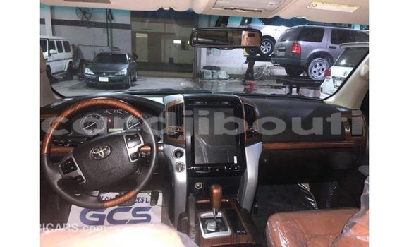Buy Import Toyota Land Cruiser Black Car in Import - Dubai in Ali Sabieh Region Buy Import Toyota Land Cruiser Black Car in Import - Dubai in Ali Sabieh Region
