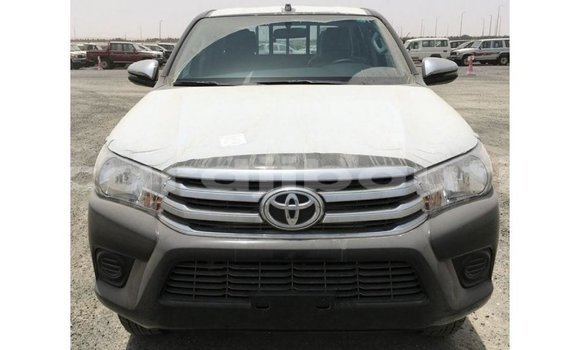 Acheter Import Voiture Toyota Hilux Noir à Import - Dubai, Ali Sabieh Region Acheter Import Voiture Toyota Hilux Noir à Import - Dubai, Ali Sabieh Region