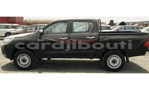 Acheter Import Voiture Toyota Hilux Noir à Import - Dubai, Ali Sabieh Region Acheter Import Voiture Toyota Hilux Noir à Import - Dubai, Ali Sabieh Region