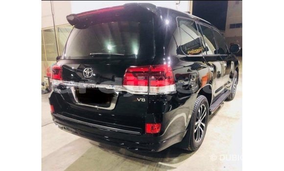 Buy Import Toyota Land Cruiser Black Car in Import - Dubai in Ali Sabieh Region Buy Import Toyota Land Cruiser Black Car in Import - Dubai in Ali Sabieh Region