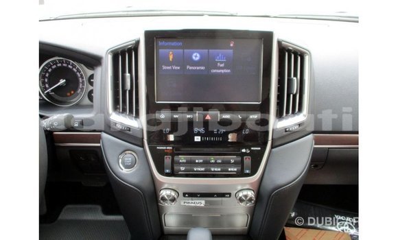 Acheter Import Voiture Toyota Land Cruiser Noir à Import - Dubai, Ali Sabieh Region Acheter Import Voiture Toyota Land Cruiser Noir à Import - Dubai, Ali Sabieh Region