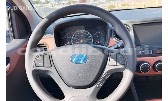 Acheter Import Voiture Hyundai i10 Bleu à Import - Dubai, Ali Sabieh Region Acheter Import Voiture Hyundai i10 Bleu à Import - Dubai, Ali Sabieh Region