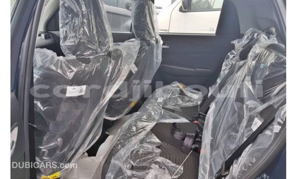 Acheter Import Voiture Suzuki Swift Bleu à Import - Dubai, Ali Sabieh Region Acheter Import Voiture Suzuki Swift Bleu à Import - Dubai, Ali Sabieh Region