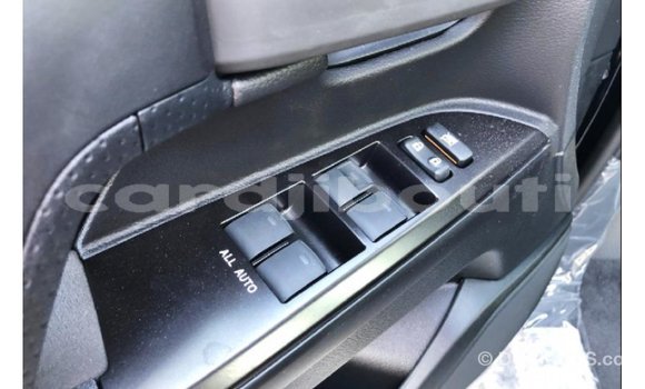 Acheter Import Voiture Toyota Land Cruiser Noir à Import - Dubai, Ali Sabieh Region Acheter Import Voiture Toyota Land Cruiser Noir à Import - Dubai, Ali Sabieh Region