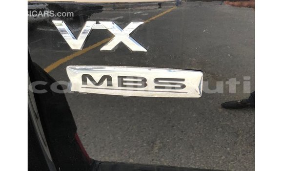 Acheter Import Voiture Toyota Land Cruiser Noir à Import - Dubai, Ali Sabieh Region Acheter Import Voiture Toyota Land Cruiser Noir à Import - Dubai, Ali Sabieh Region