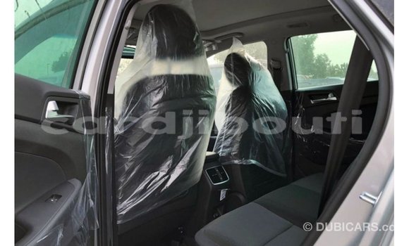 Buy Import Hyundai Tucson Other Car in Import - Dubai in Ali Sabieh Region Buy Import Hyundai Tucson Other Car in Import - Dubai in Ali Sabieh Region