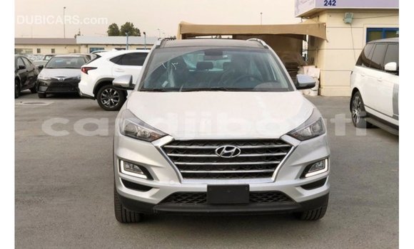 Buy Import Hyundai Tucson Other Car in Import - Dubai in Ali Sabieh Region Buy Import Hyundai Tucson Other Car in Import - Dubai in Ali Sabieh Region
