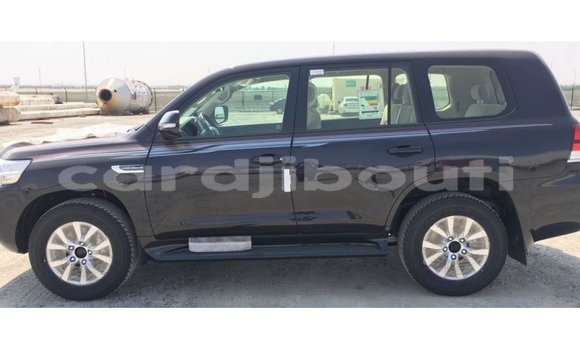 Buy Import Toyota Land Cruiser Black Car in Import - Dubai in Ali Sabieh Region Buy Import Toyota Land Cruiser Black Car in Import - Dubai in Ali Sabieh Region