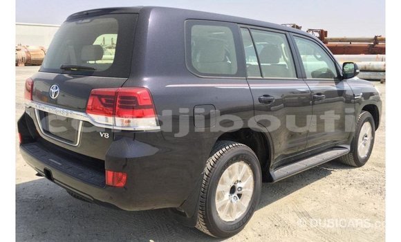Buy Import Toyota Land Cruiser Black Car in Import - Dubai in Ali Sabieh Region Buy Import Toyota Land Cruiser Black Car in Import - Dubai in Ali Sabieh Region
