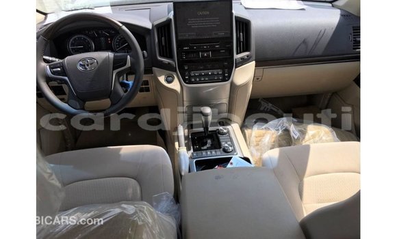 Buy Import Toyota Land Cruiser Black Car in Import - Dubai in Ali Sabieh Region Buy Import Toyota Land Cruiser Black Car in Import - Dubai in Ali Sabieh Region