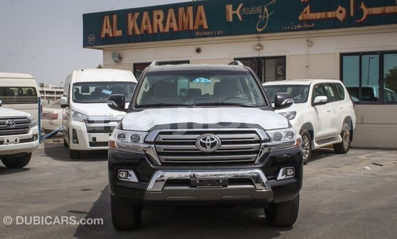 Acheter Import Voiture Toyota Land Cruiser Noir à Import - Dubai, Ali Sabieh Region Acheter Import Voiture Toyota Land Cruiser Noir à Import - Dubai, Ali Sabieh Region