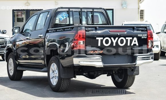 Acheter Import Voiture Toyota Hilux Noir à Import - Dubai, Ali Sabieh Region Acheter Import Voiture Toyota Hilux Noir à Import - Dubai, Ali Sabieh Region