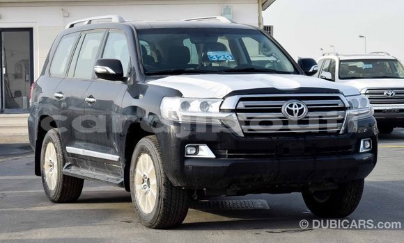 Acheter Import Voiture Toyota Land Cruiser Noir à Import - Dubai, Ali Sabieh Region Acheter Import Voiture Toyota Land Cruiser Noir à Import - Dubai, Ali Sabieh Region